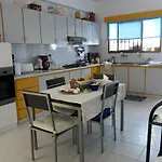 Shared 1st Floor Homestay *