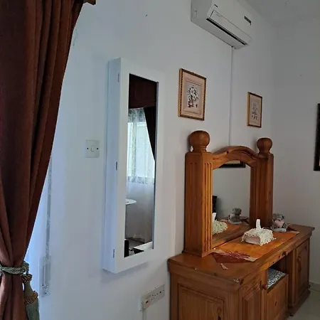 Shared 1st Floor *