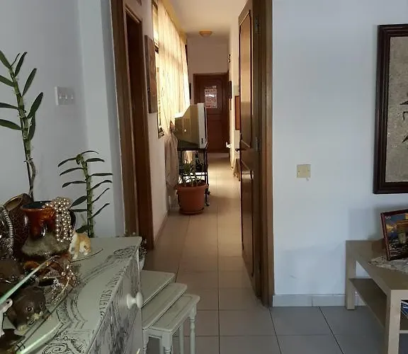 Shared 1st Floor * リマソール