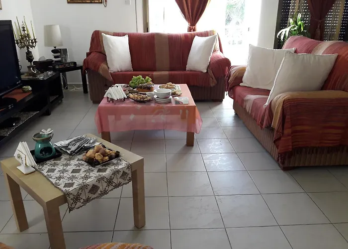 Shared 1st Floor ホームステイ